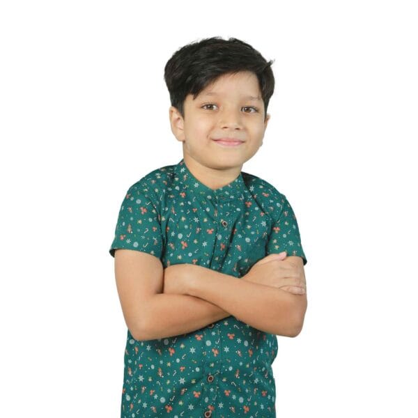 Green All Over Print Stylish Boys' Short Sleeve Shirt Band Collar