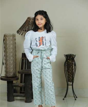 Stylish Full Sleeve T-Shirt & High-Waisted Cotton Pants for Girls' - Image 2