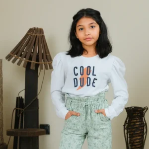 Stylish Full Sleeve T-Shirt & High-Waisted Cotton Pants for Girls'